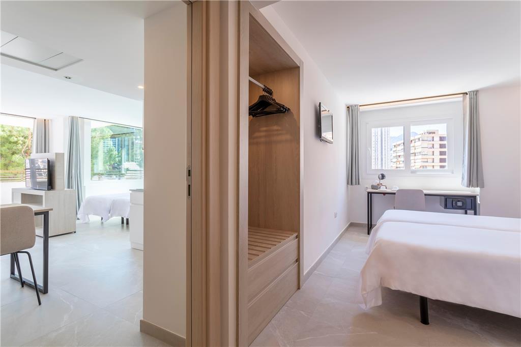 Halley Hotel & Apartments Affiliated By Melia Benidorm Phòng bức ảnh
